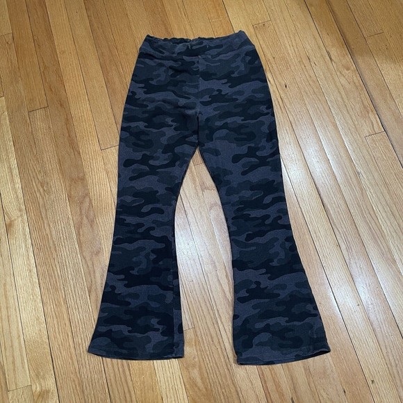 Sundry Womens Kick Flare Cropped Pant Size 2 Medium Camo *missing drawstring - Picture 8 of 12